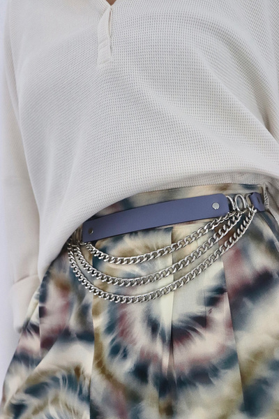 Belt with chains