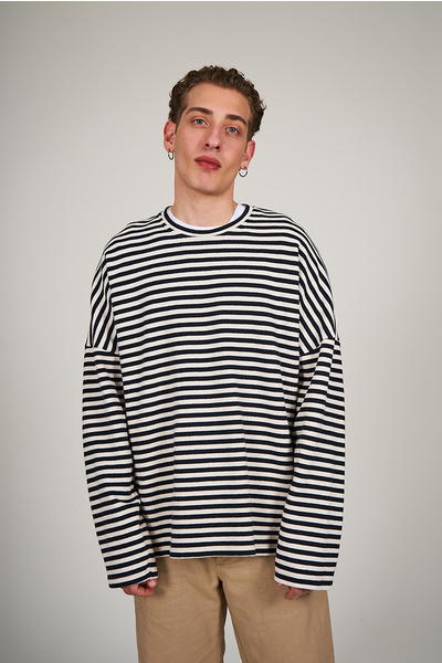 Striped oversized sweatshirt