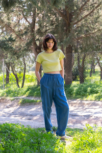 Wide trousers with streched waist